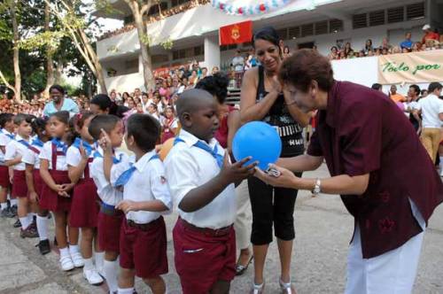 Aprecian de positivo curso escolar recién concluido en Cuba