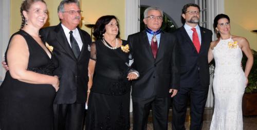  Condecora España a promotores de amistad de Cuba y la nación ibérica