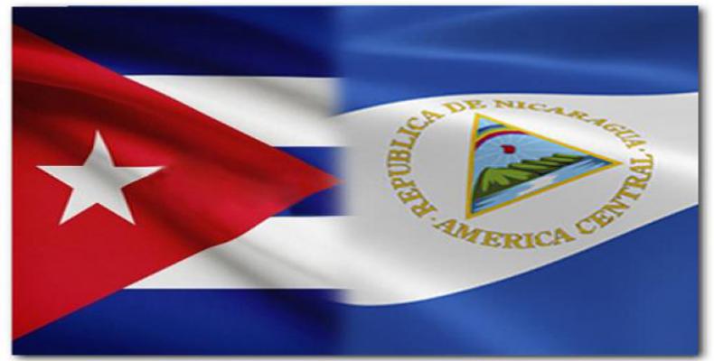  Médicos nicaragüenses graduados en Cuba expresan solidaridad